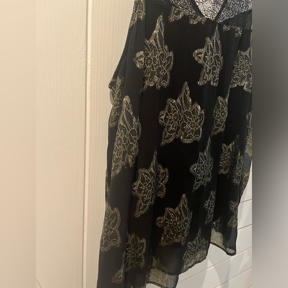 Love & Legend for Addition Elle Floral Lace Blouse - Picture 2 of 6